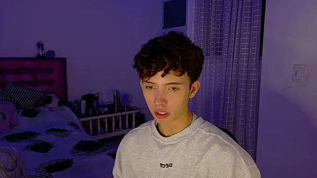 Dani Dancer online show from March 27, 2026, 12:30 am