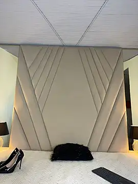 SecretSensuel online show from June 10, 2026, 2:18 pm