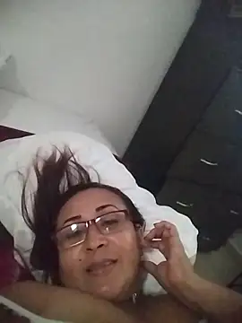 Snapshot of Nini_Love_ chatting on March 24, 2026, 8:42 pm Nini Love online show from March 24, 2026, 8:42 pm