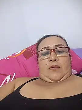 Snapshot of Nini_Love_ chatting on March 12, 2026, 2:43 pm Nini Love online show from March 12, 2026, 2:43 pm