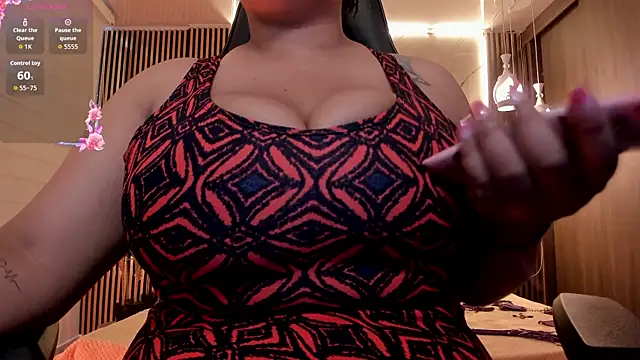 Lyra Black  online show from January 12, 2026, 2:02 pm