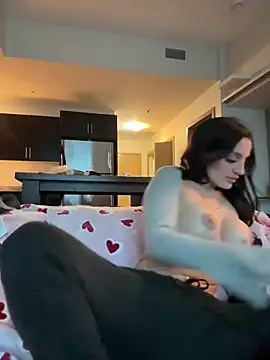 Lexiiskyyxo online show from March 28, 2026, 1:23 pm