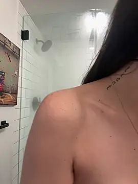 Lexiiskyyxo online show from March 9, 2026, 10:35 pm