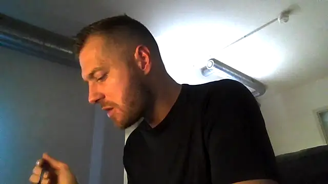 cheekycherryx online show from February 27, 2026, 12:00 am