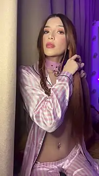 Snapshot of HoneyWeebsss chatting on February 26, 2026, 3:50 am HoneyWeebsss online show from February 26, 2026, 3:50 am