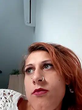 Snapshot of Bellaa25 chatting on April 28, 2026, 4:22 pm Bellaa25 online show from April 28, 2026, 4:22 pm