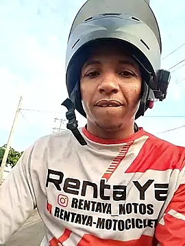 Snapshot of Andreskelly chatting on February 17, 2026, 12:13 pm Andreskelly online show from February 17, 2026, 12:13 pm