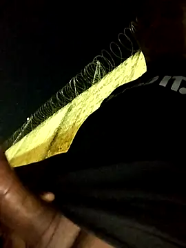 Snapshot of Andreskelly chatting on February 5, 2026, 2:51 am Andreskelly online show from February 5, 2026, 2:51 am