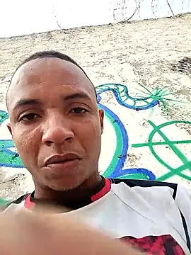 Snapshot of Andreskelly chatting on February 10, 2026, 6:40 pm Andreskelly online show from February 10, 2026, 6:40 pm