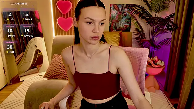 MaxinCarroll online show from April 1, 2026, 1:41 pm