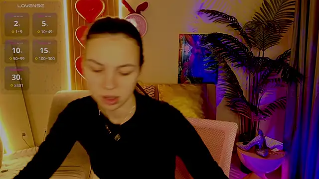 Snapshot of MaxinCarroll chatting on February 24, 2026, 4:57 am MaxinCarroll online show from February 24, 2026, 4:57 am