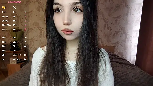 Qwami Amie online show from April 5, 2026, 11:50 am