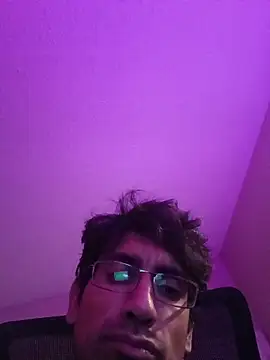 Snapshot of _Ramone666 chatting on April 15, 2026, 10:32 pm Ramone666 online show from April 15, 2026, 10:32 pm