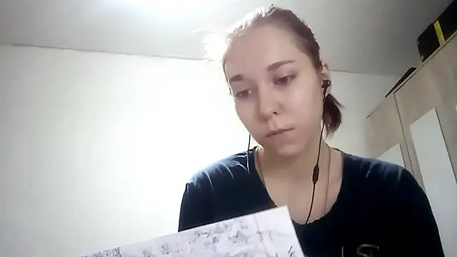 Annette meow1 online show from December 23, 2025, 8:13 am