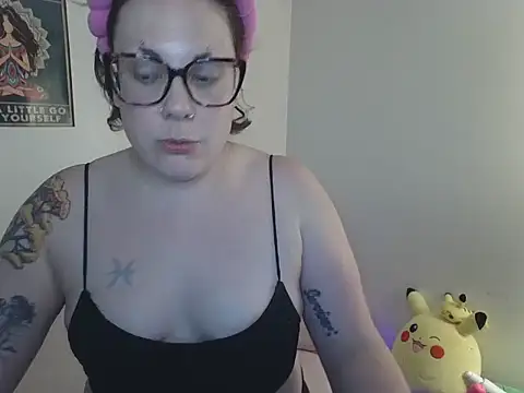 Snapshot of Hamurai420 chatting on January 11, 2026, 10:16 pm Hamurai420 online show from January 11, 2026, 10:16 pm