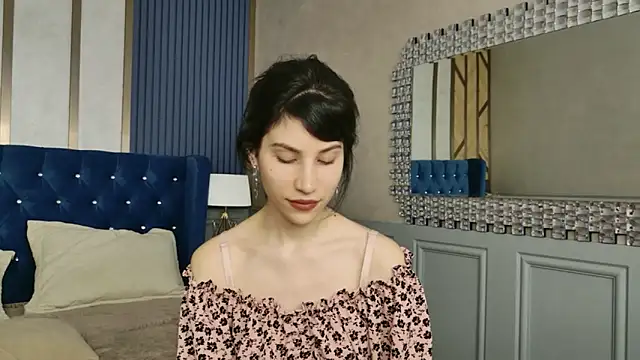 Dedra Dixon online show from April 13, 2026, 5:33 am