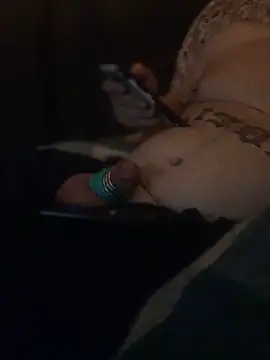 Snapshot of Ldnick69 chatting on March 8, 2026, 5:05 pm Ldnick69 online show from March 8, 2026, 5:05 pm