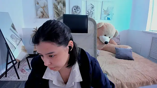 SirenMystiq online show from June 16, 2026, 10:26 am