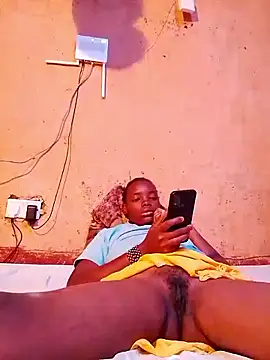 SEXY-NAIMA online show from February 5, 2026, 9:27 am