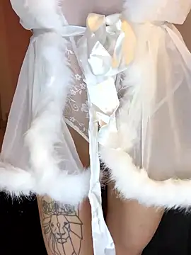 Snapshot of HarleyX chatting on January 6, 2026, 8:46 pm HarleyX online show from January 6, 2026, 8:46 pm