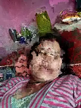 Snapshot of Kinjal_pande chatting on December 22, 2025, 2:01 am Kinjal pande online show from December 22, 2025, 2:01 am