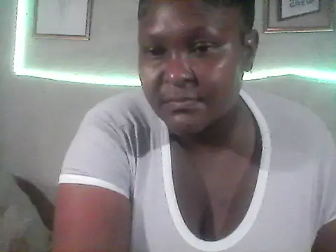 Snapshot of sweetmilkylady chatting on April 1, 2026, 8:26 am sweetmilkylady online show from April 1, 2026, 8:26 am