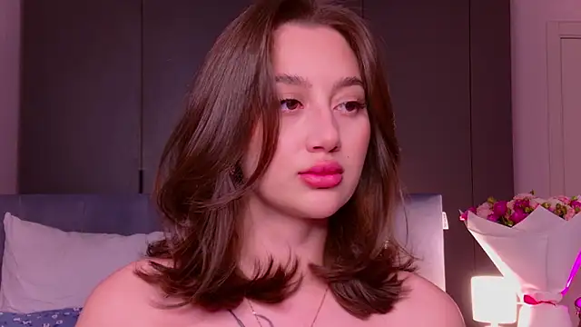 Snapshot of IsKiku chatting on February 14, 2026, 3:12 pm IsKiku online show from February 14, 2026, 3:12 pm