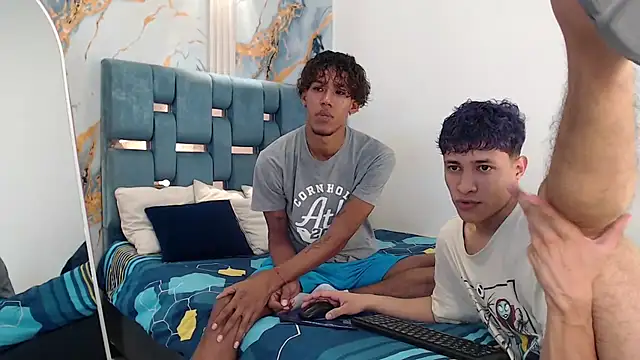 YOUNG GUYS1 online show from February 10, 2026, 1:26 am