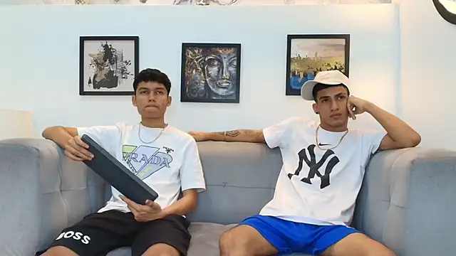 HORNY PRETTY online show from January 14, 2026, 8:12 pm