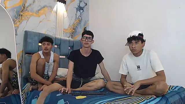 SWEET RABBIT1 online show from January 9, 2026, 7:32 pm