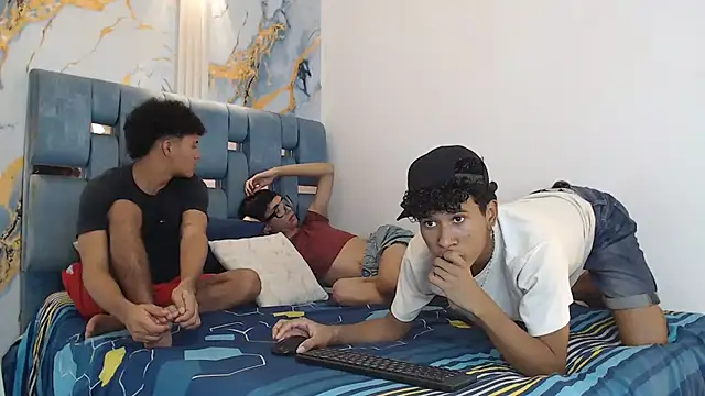 SWEET RABBIT1 online show from January 10, 2026, 7:53 pm