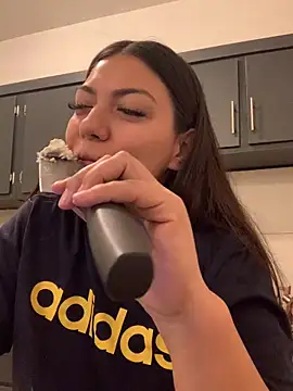 giny sexii online show from December 22, 2025, 3:50 am