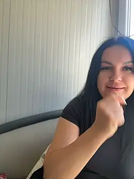 MeganBlueq online show from May 15, 2026, 1:20 pm