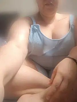 Snapshot of sharon_G chatting on January 15, 2026, 8:01 pm sharon G online show from January 15, 2026, 8:01 pm