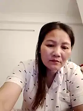 Snapshot of Cako-naka chatting on December 16, 2025, 4:00 pm Cako-naka online show from December 16, 2025, 4:00 pm