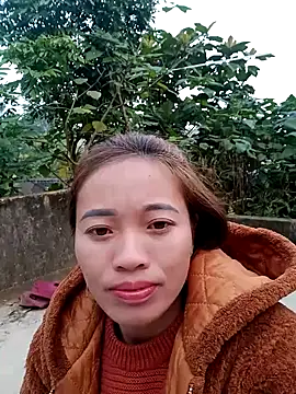 Snapshot of little-effy chatting on January 13, 2026, 12:47 am little-effy online show from January 13, 2026, 12:47 am