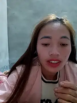 Snapshot of little-effy chatting on January 7, 2026, 5:23 am little-effy online show from January 7, 2026, 5:23 am