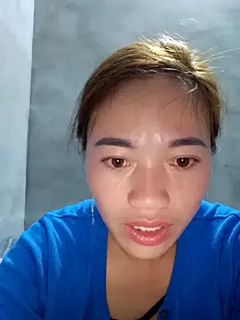 Snapshot of little-effy chatting on December 22, 2025, 9:59 pm little-effy online show from December 22, 2025, 9:59 pm