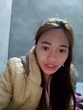 Snapshot of little-effy chatting on January 6, 2026, 5:17 pm little-effy online show from January 6, 2026, 5:17 pm