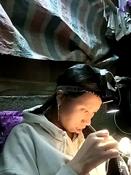 Snapshot of jikey- chatting on February 3, 2026, 2:53 am jikey- online show from February 3, 2026, 2:53 am