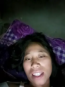 Snapshot of jikey- chatting on January 17, 2026, 10:57 pm jikey- online show from January 17, 2026, 10:57 pm