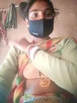 Laxmi9090 online show from February 3, 2026, 8:52 am