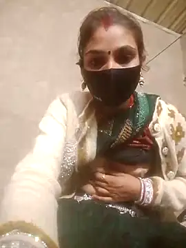 Laxmi9090 online show from February 2, 2026, 2:16 pm