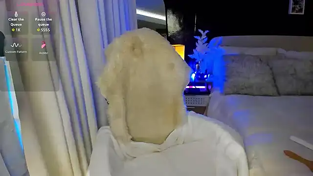 ValeriaDion online show from April 4, 2026, 2:45 pm