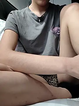 tenifer online show from December 16, 2025, 7:18 pm