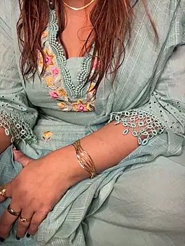 Snapshot of butterflyslay chatting on March 2, 2026, 5:08 am butterflyslay online show from March 2, 2026, 5:08 am