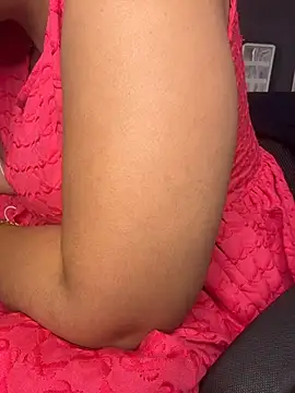 Snapshot of butterflyslay chatting on February 20, 2026, 1:35 am butterflyslay online show from February 20, 2026, 1:35 am