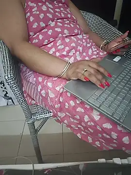 butterflyslay online show from May 29, 2026, 6:30 am