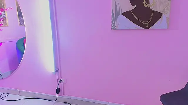 Snapshot of bella_moonlight_cr chatting on January 8, 2026, 3:34 am bella moonlight cr online show from January 8, 2026, 3:34 am