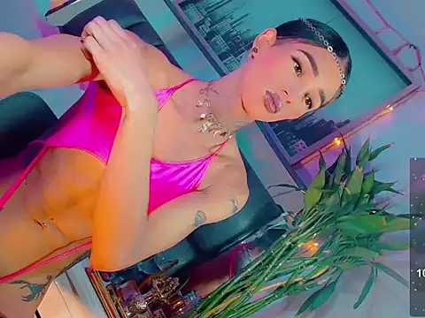 agathaferrer3 online show from April 1, 2026, 1:41 pm